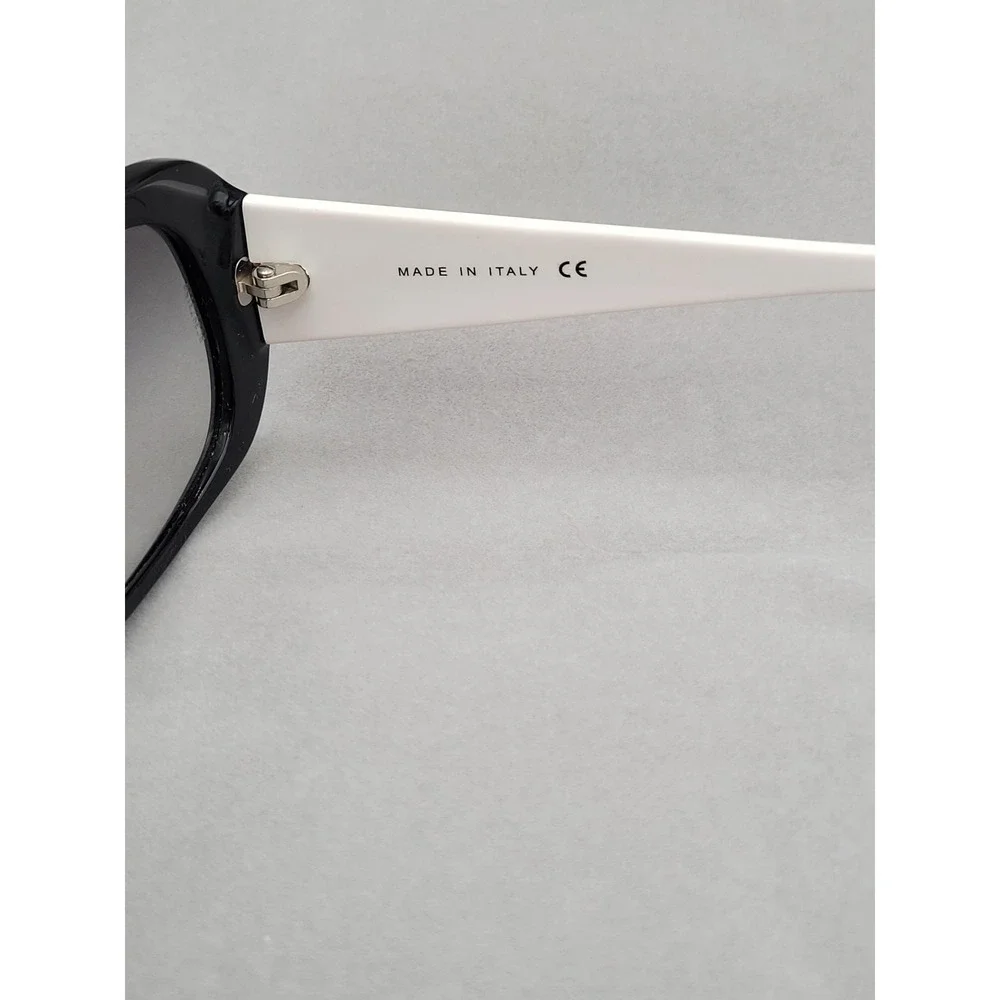 CHANEL‎ 5123 Vintage Icon Charms Bi-Color Sunglasses Y2K Black White box & case